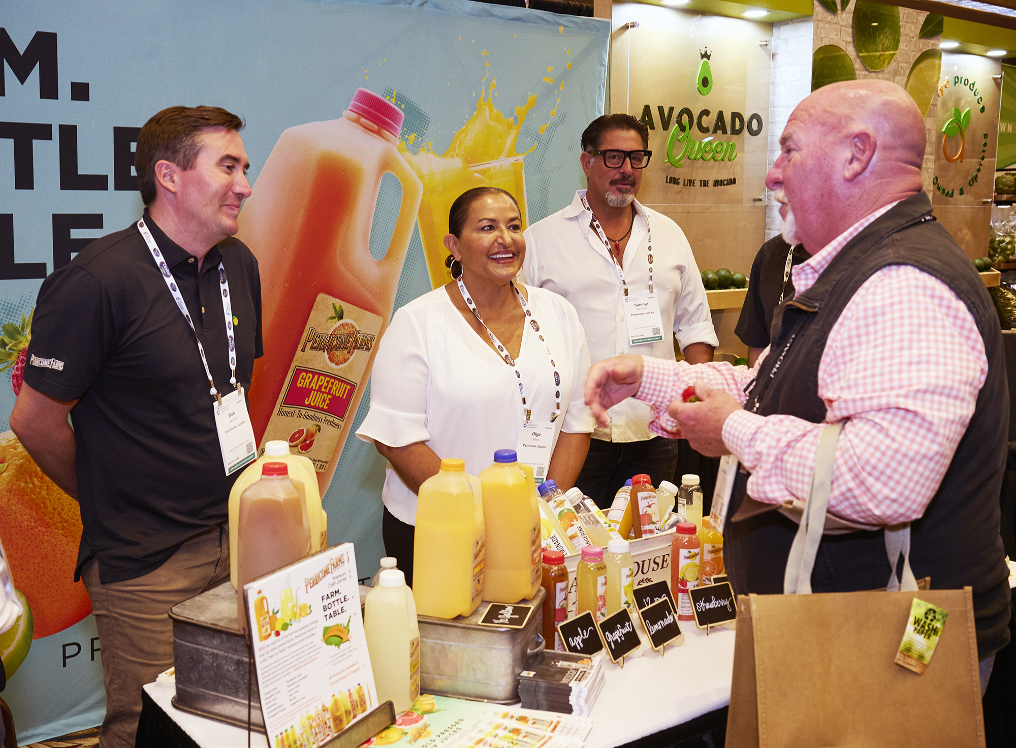 Exhibitor interaction at Foodservice Conference